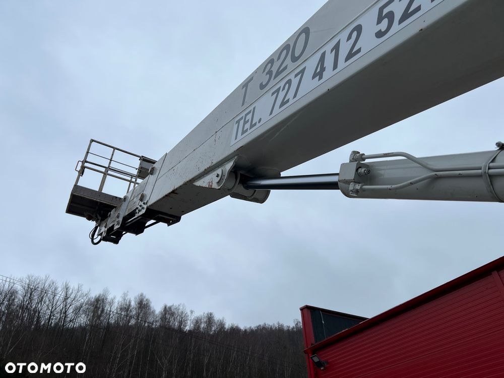 Iveco Eurocargo ML 120E18 - 11