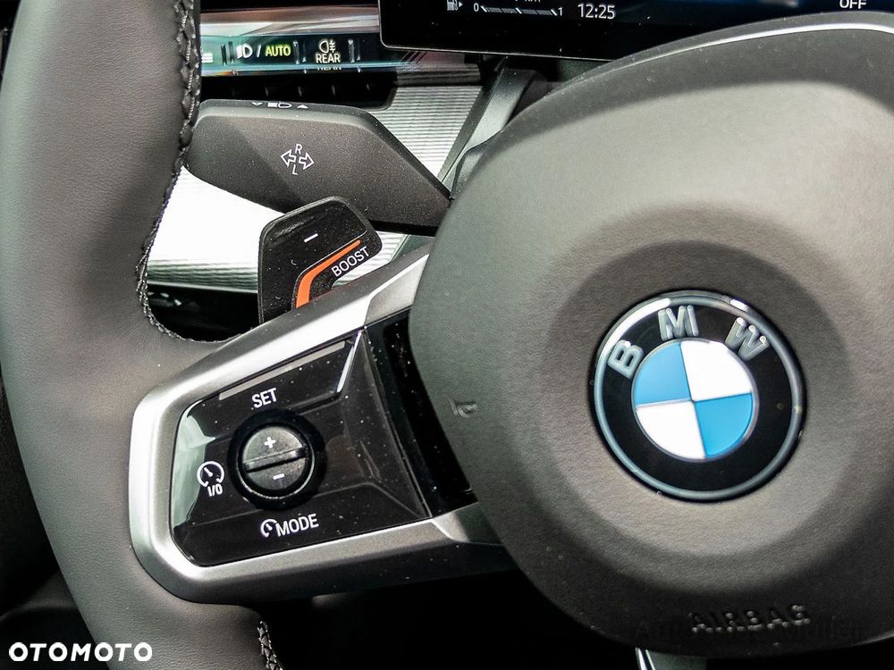 BMW Seria 5 540d xDrive mHEV M Sport - 10