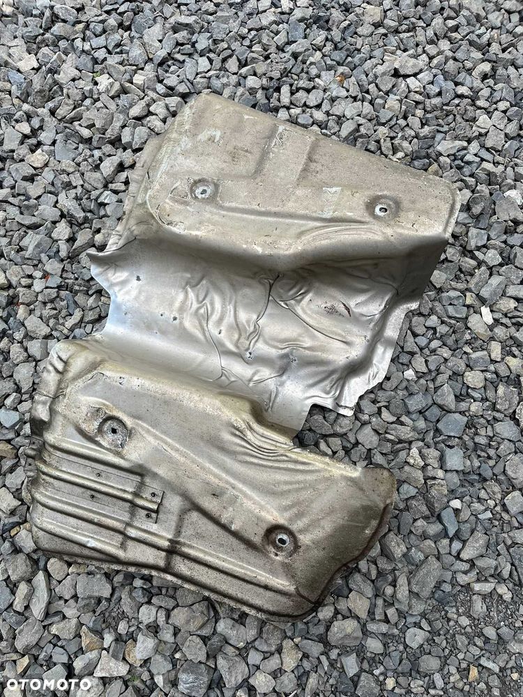 Osłona termiczna Ford KUGA MK1  9V41-R114B06B - 3