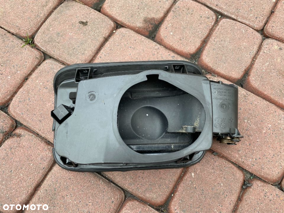 KLAPKA WLEW PALIWA BMW F10 - 2