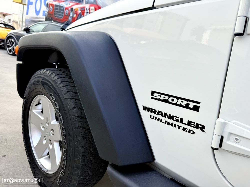 Jeep Wrangler 2.8 CRD MTX Sport - 52