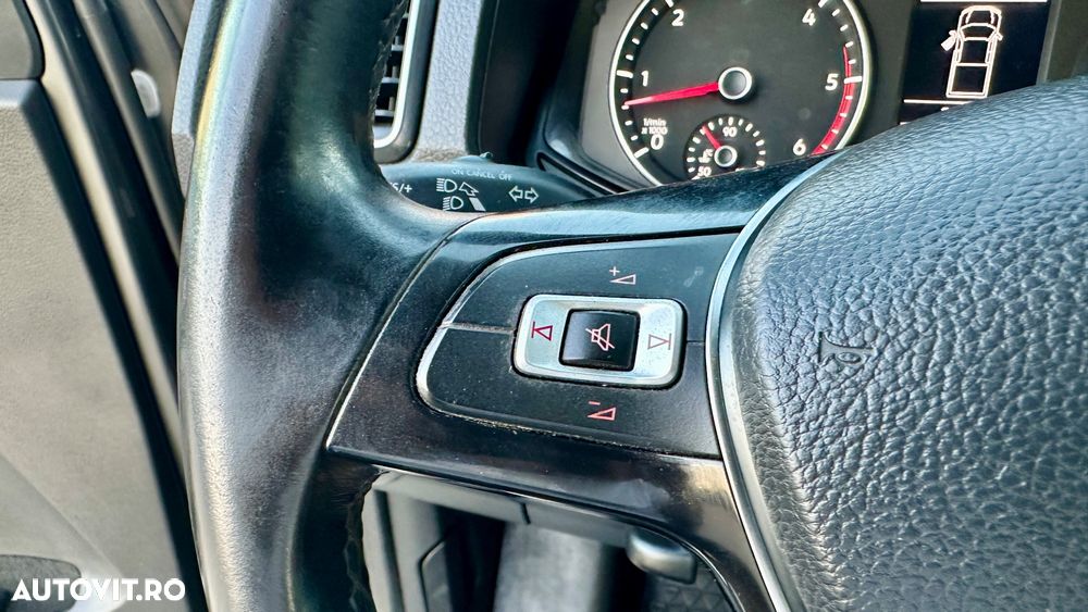 Volkswagen Amarok - 31