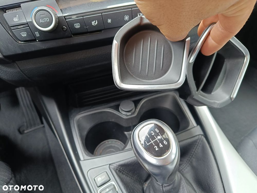 BMW Seria 1 118i - 24