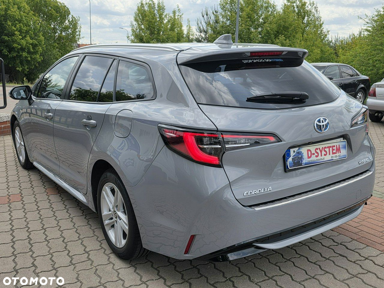 Toyota Corolla 2.0 Hybrid Comfort - 4