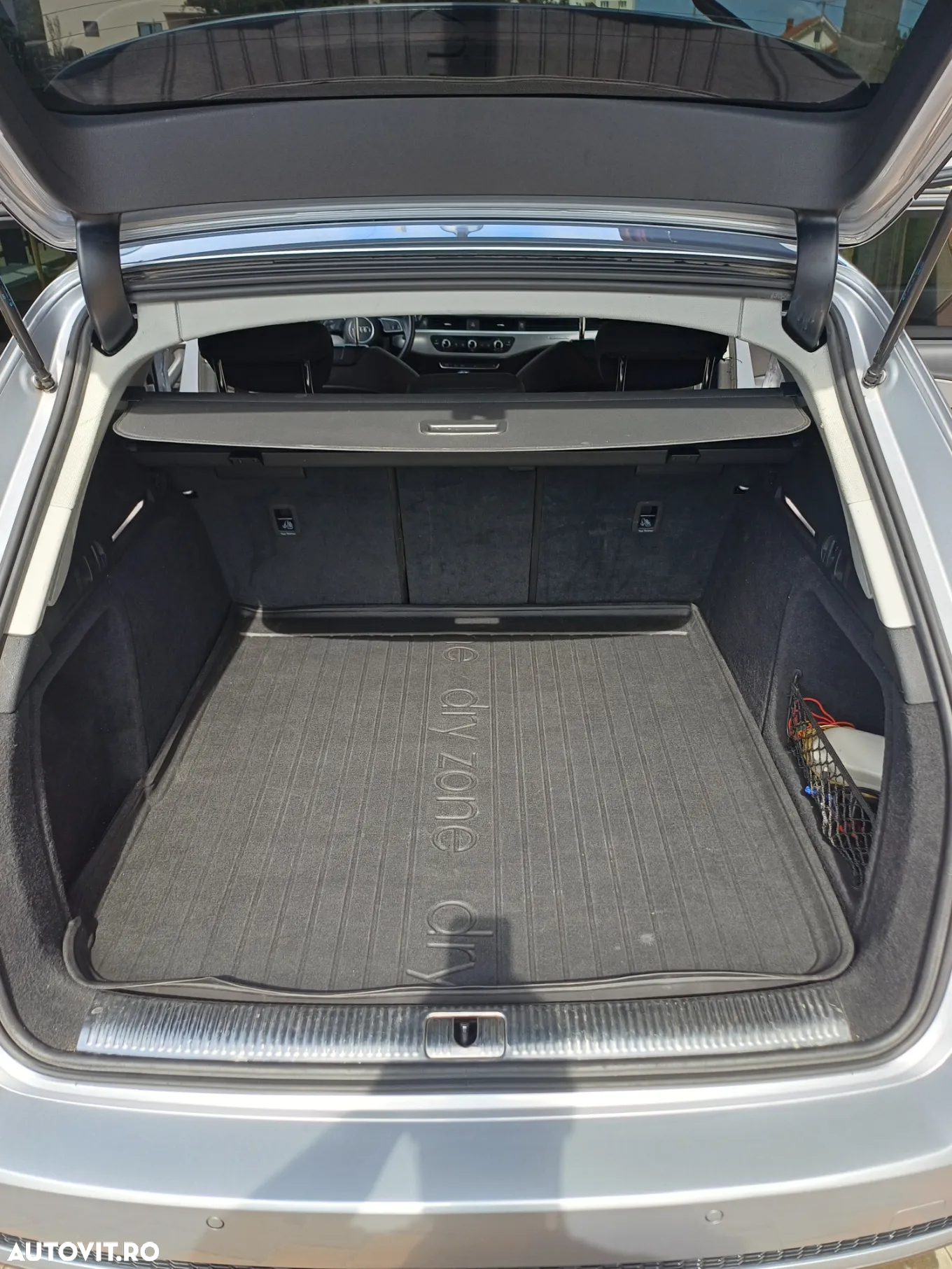 Audi A4 Avant 2.0 TDI quattro - 10