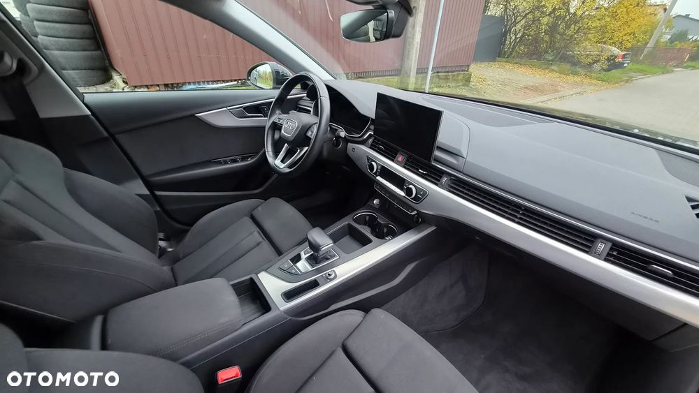 Audi A4 Limousine 40 TFSI mHEV Advanced S tronic - 14