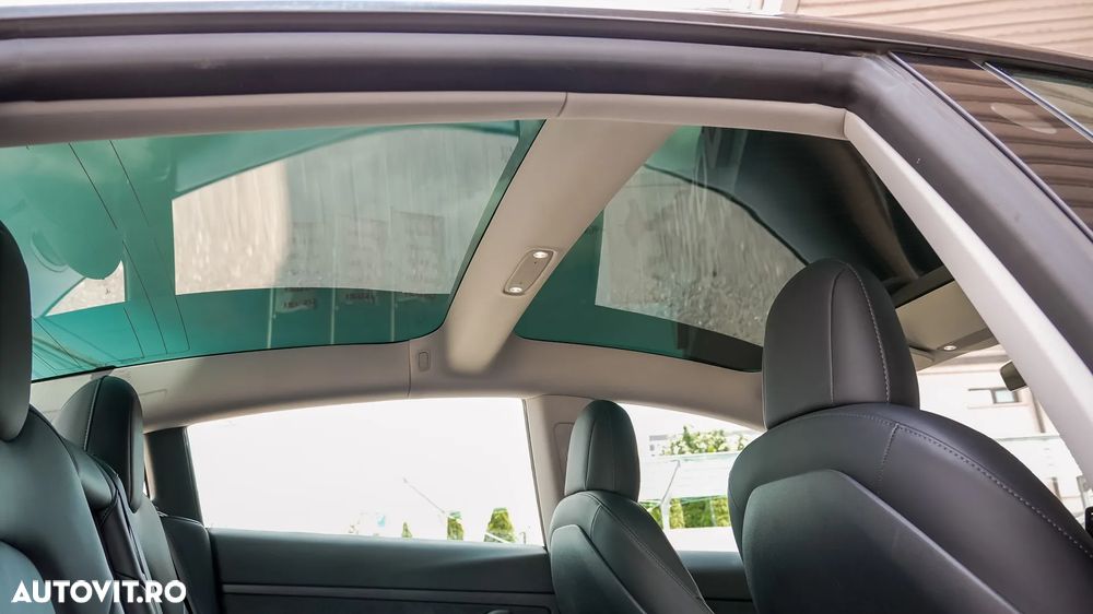 Tesla Model 3 Langstreckenbatterie Allradantrieb Dual Motor - 36