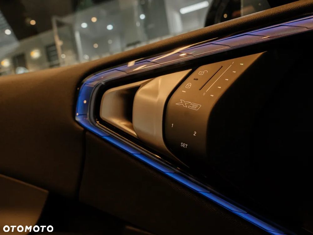 BMW X3 - 11