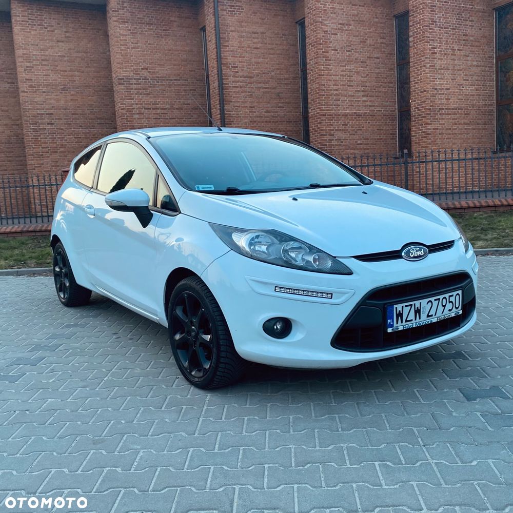 Ford Fiesta - 2