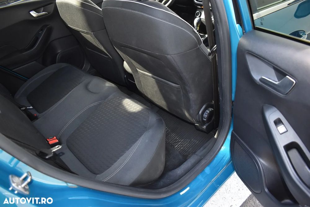 Ford Fiesta - 21