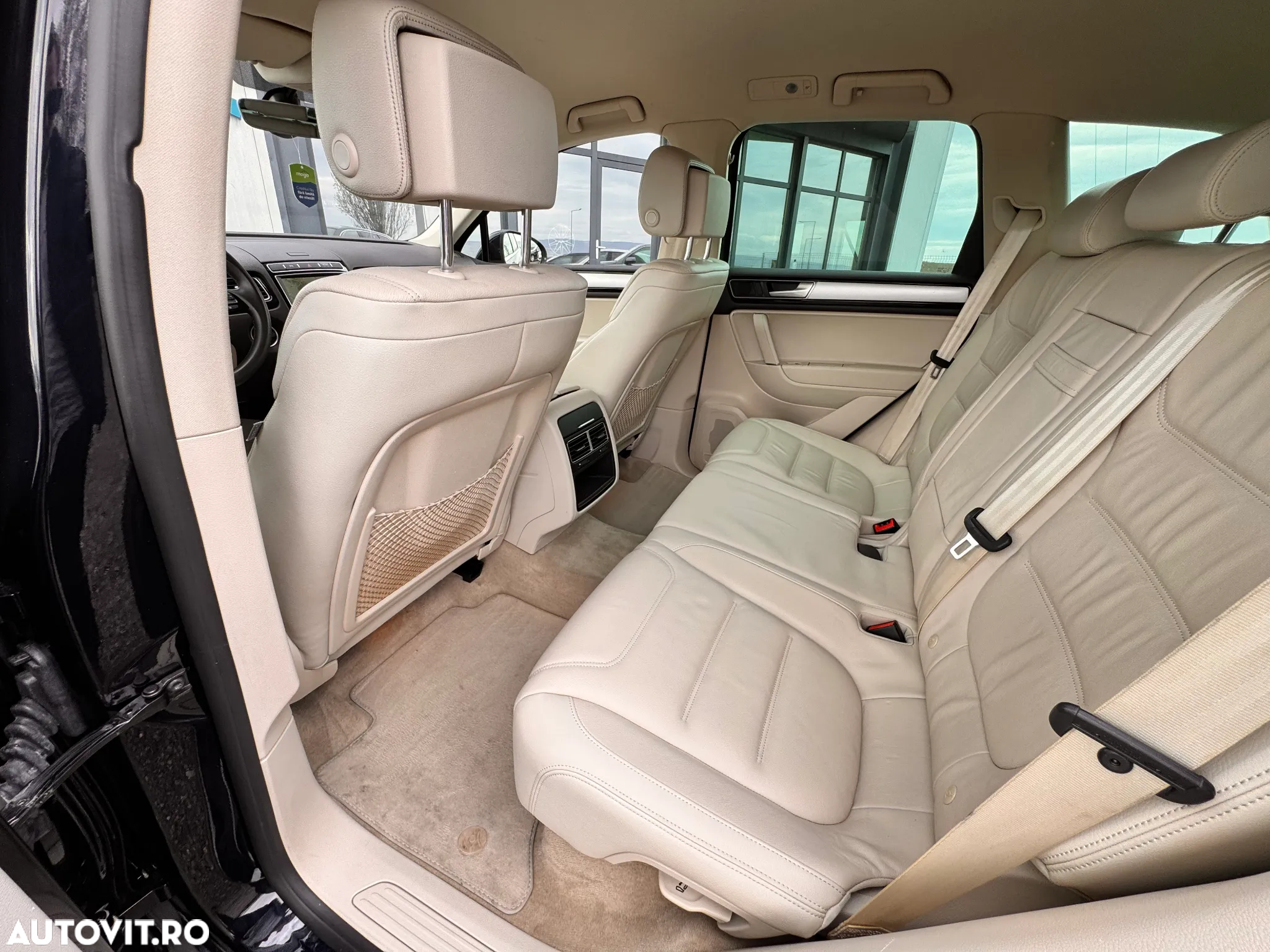Volkswagen Touareg 3.0 V6 TDI SCR Blue Motion DPF Automatik Terrain Tech Executive Edition - 18