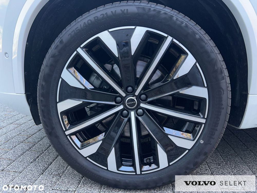 Volvo XC 90 - 25