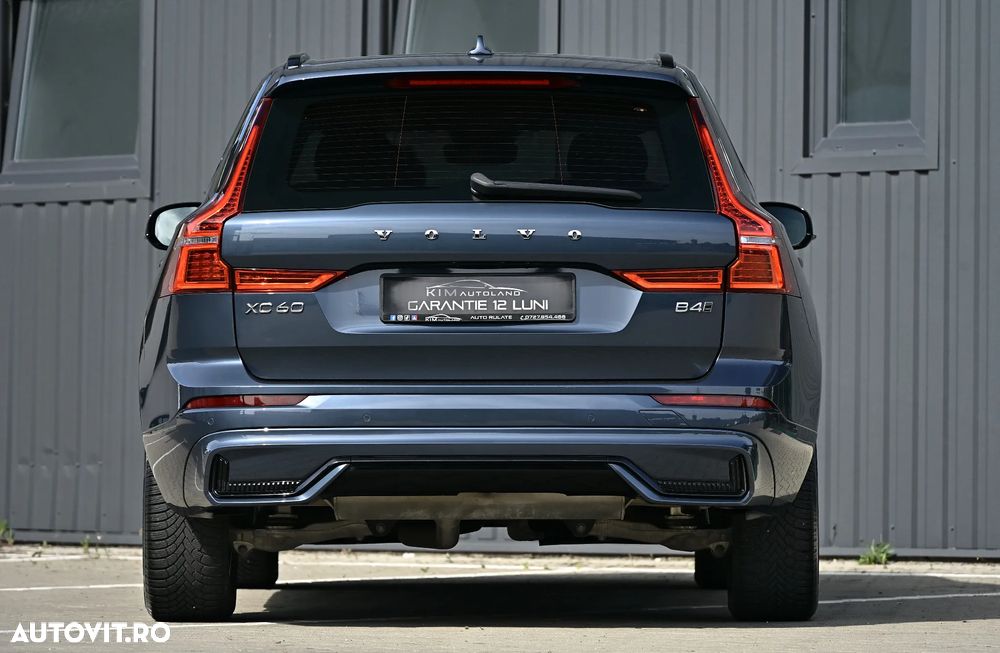 Volvo XC 60 B4 MHEV AT8 AWD R-Design - 5