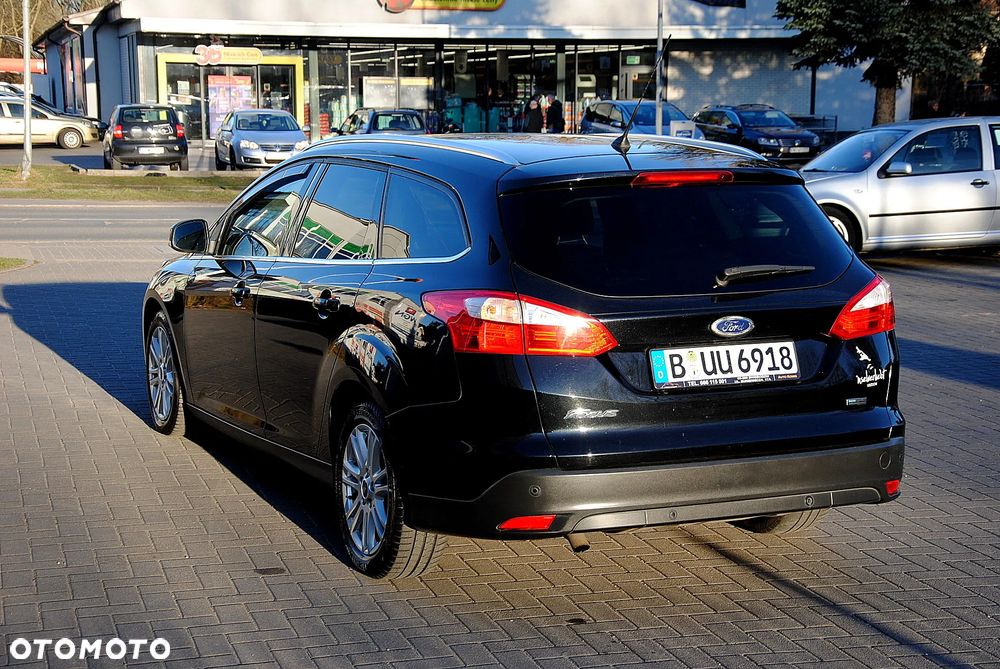 Ford Focus Turnier 1.0 EcoBoost Start-Stopp-System Titanium - 8