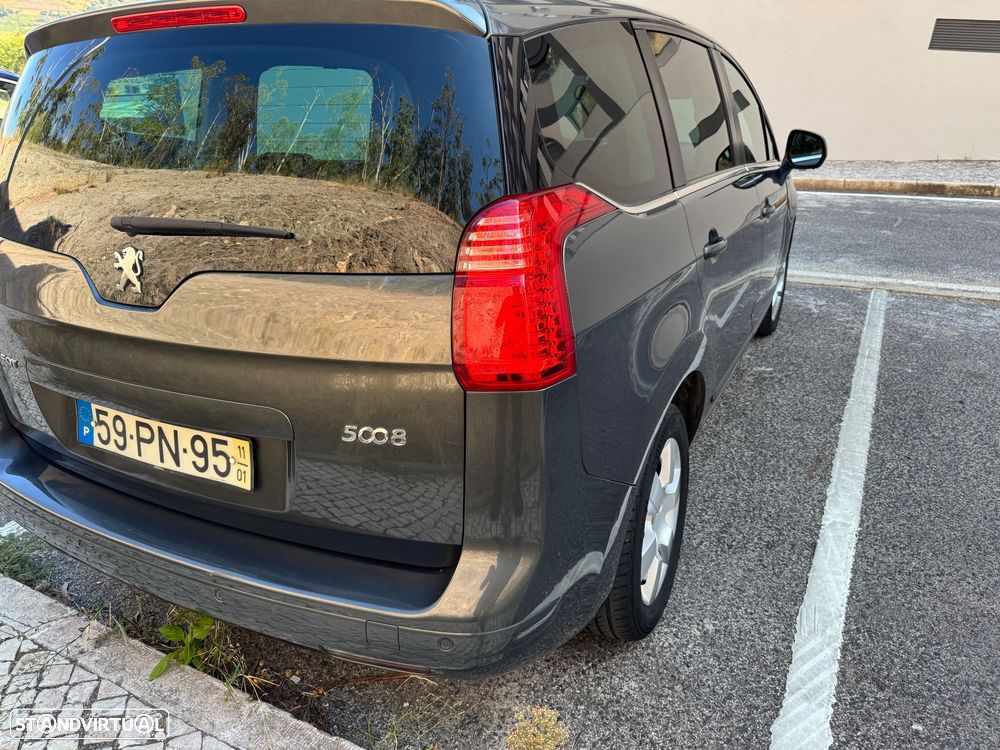 Peugeot 5008 1.6 HDi 7L Allure - 10