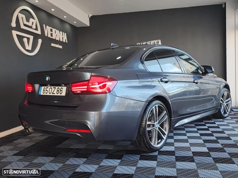 BMW 320 d Auto Pack M - 17