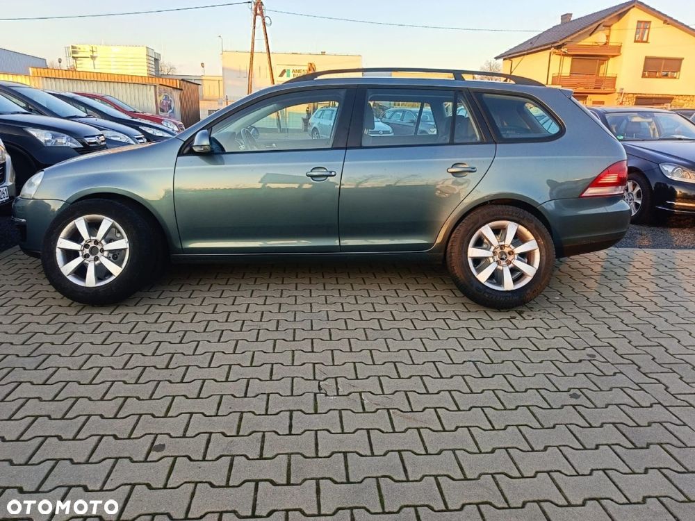 Volkswagen Golf - 17