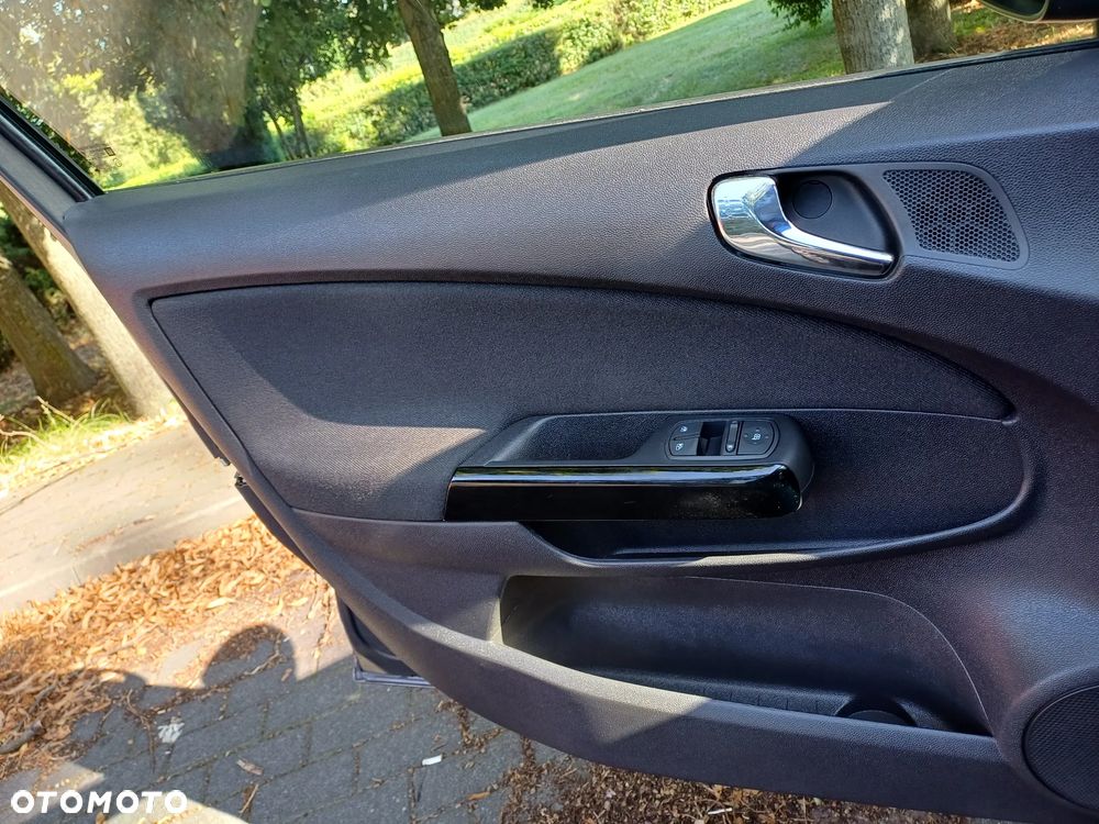 Opel Corsa - 12