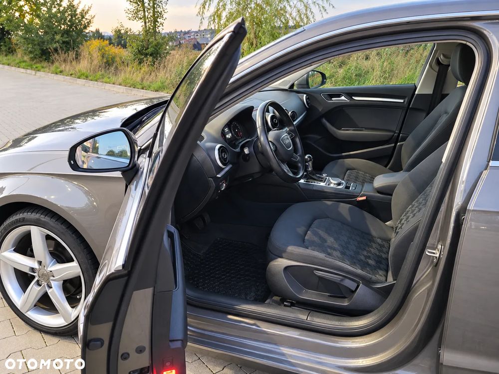 Audi A3 Sportback - 9