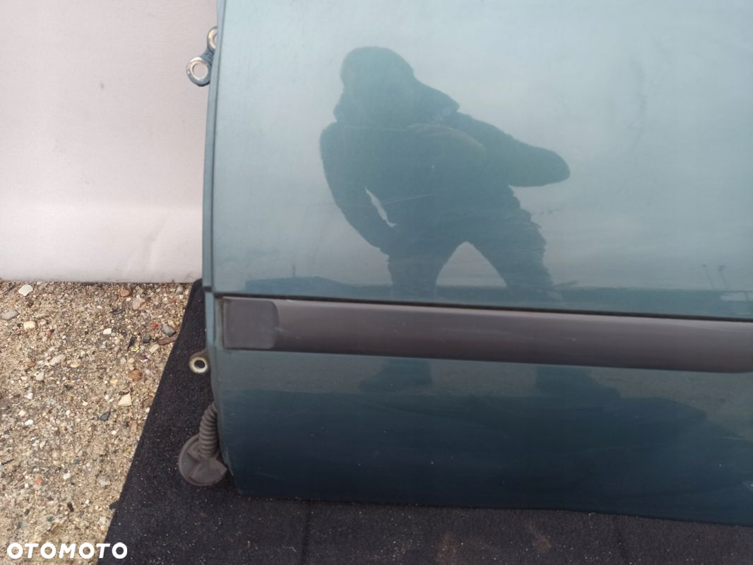 Drzwi lewy tył kompletne FORD FOCUS MK1 KOMBI kolor X1 - 6