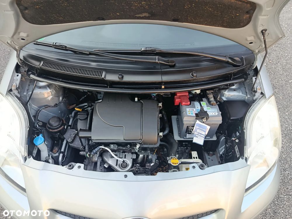 Toyota Yaris - 34