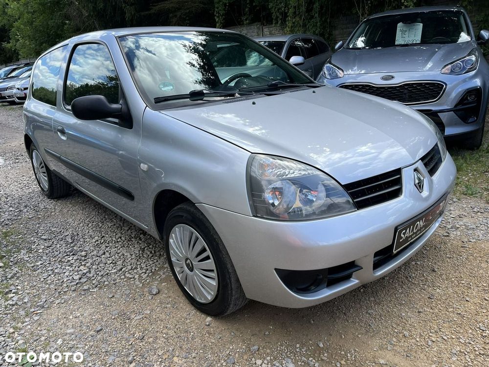 Renault Clio 1.2 Campus Authentique - 4