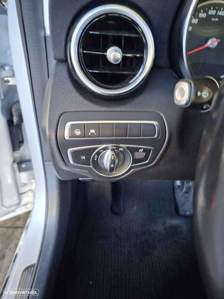 Mercedes-Benz C 300 - 4