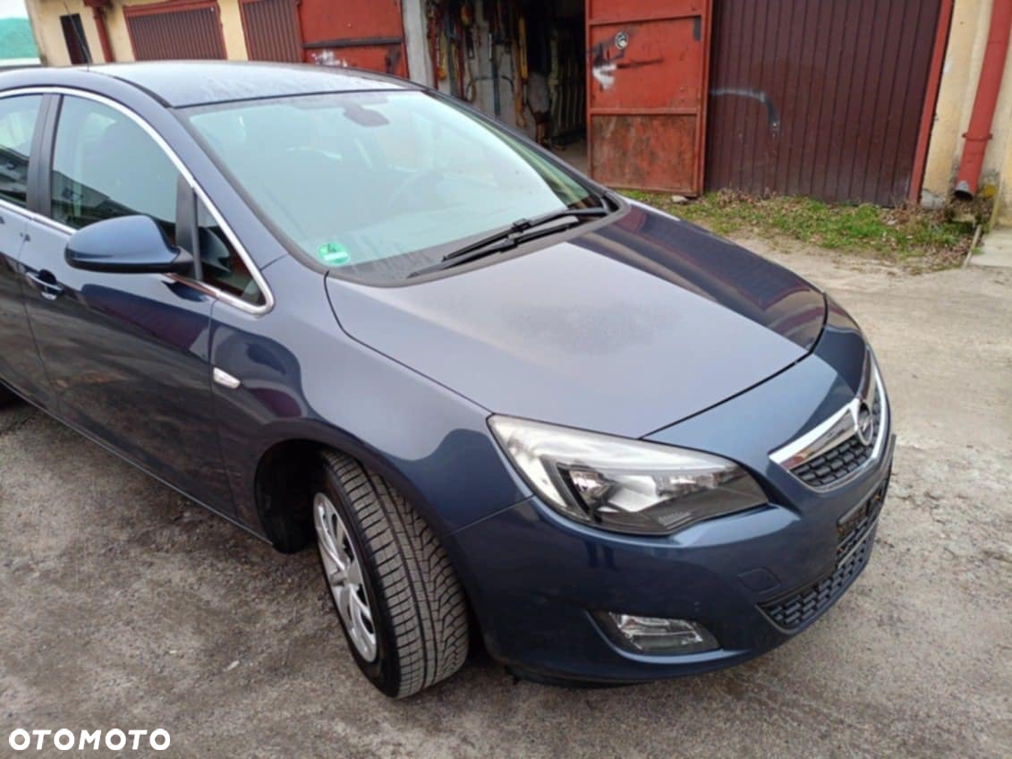 Opel Astra - 5