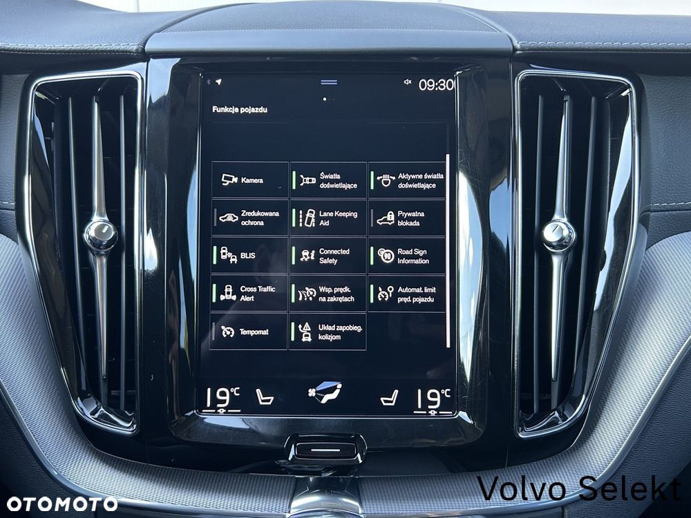 Volvo XC 60 - 16