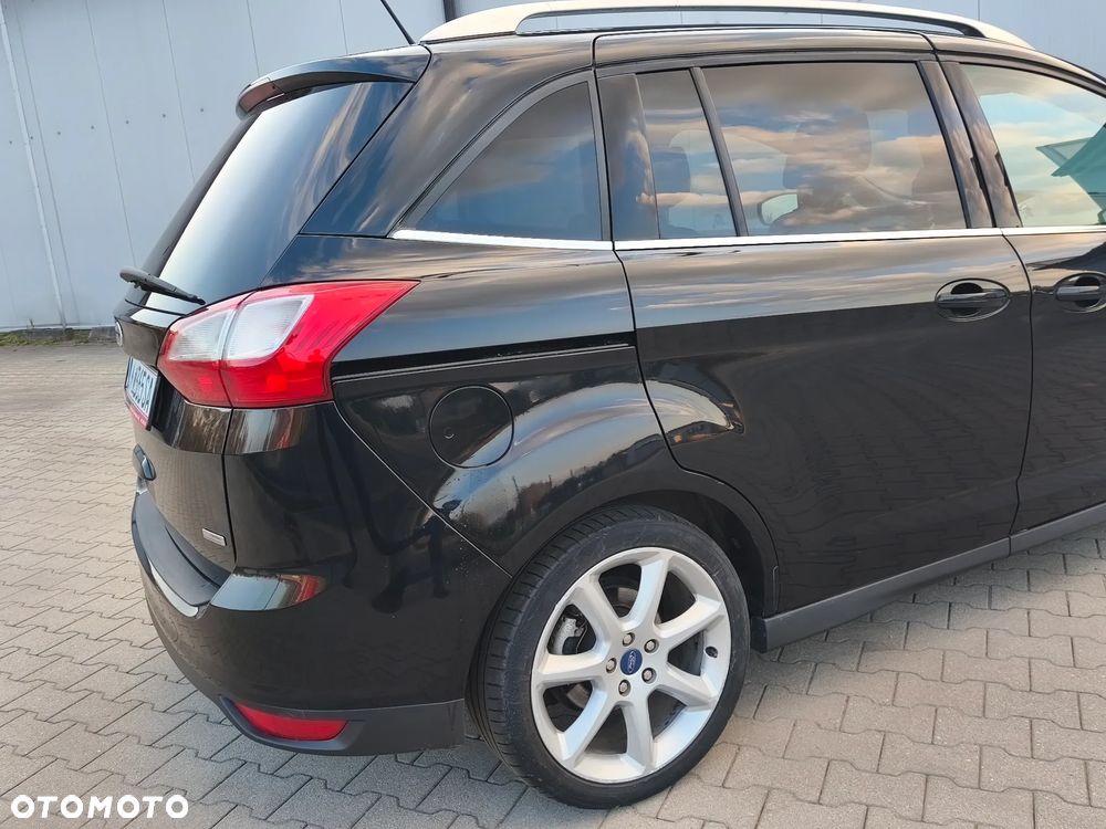 Ford Grand C-MAX 1.6 TDCi Titanium - 18