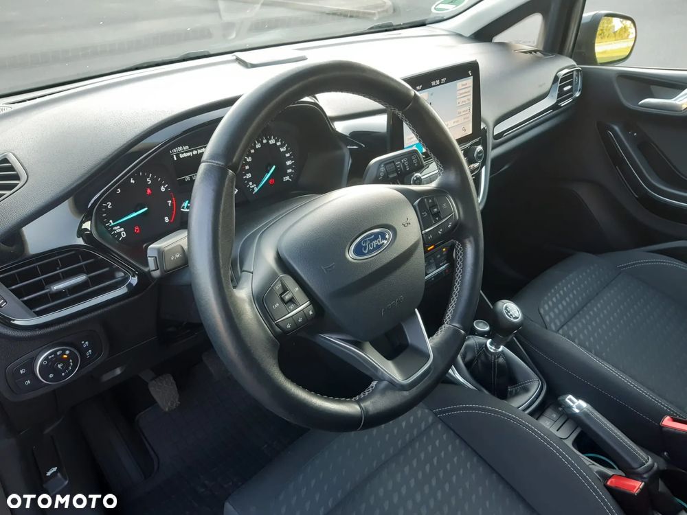 Ford Fiesta 1.0 EcoBoost Titanium X - 21