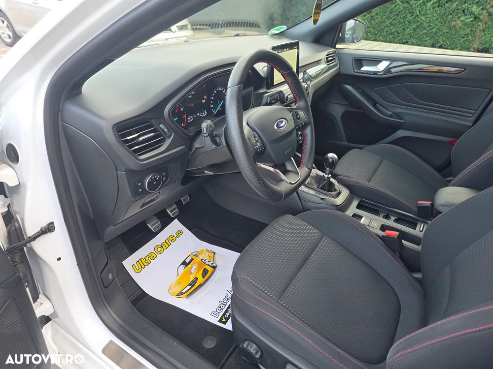 Ford Focus - 16