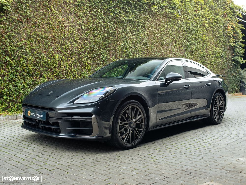 Porsche Panamera Turbo E-Hybrid - 4