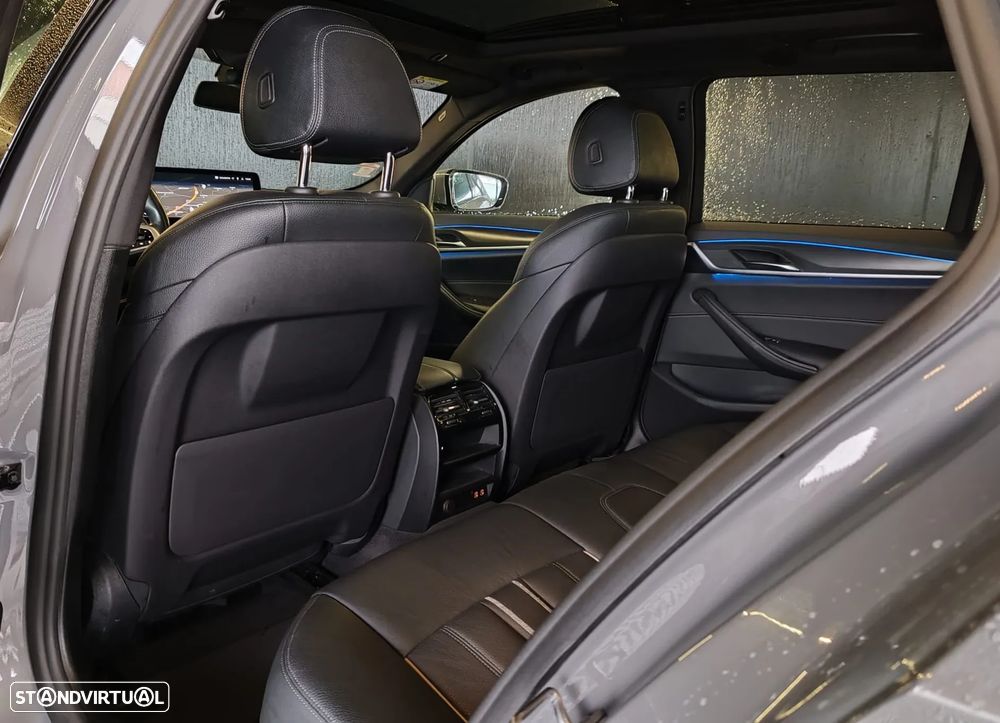 BMW 530 e Pack Desportivo M - 28