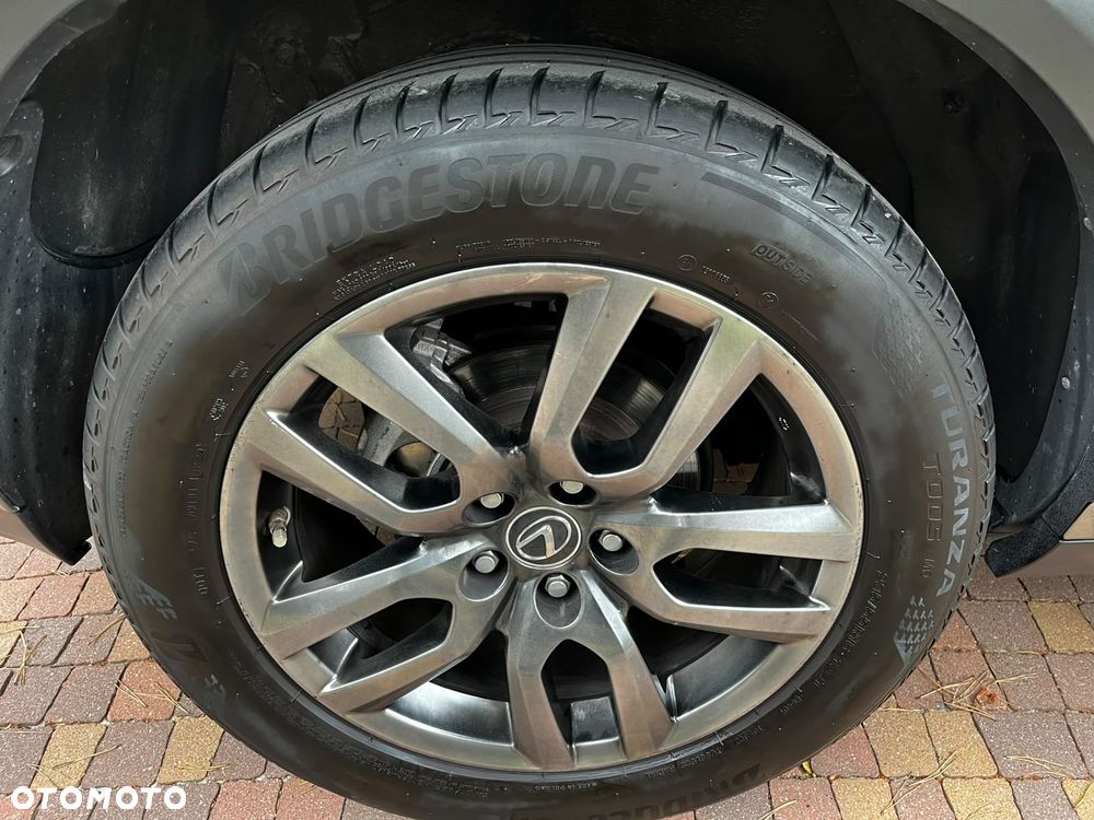 Lexus NX 300h Business Edition AWD - 10