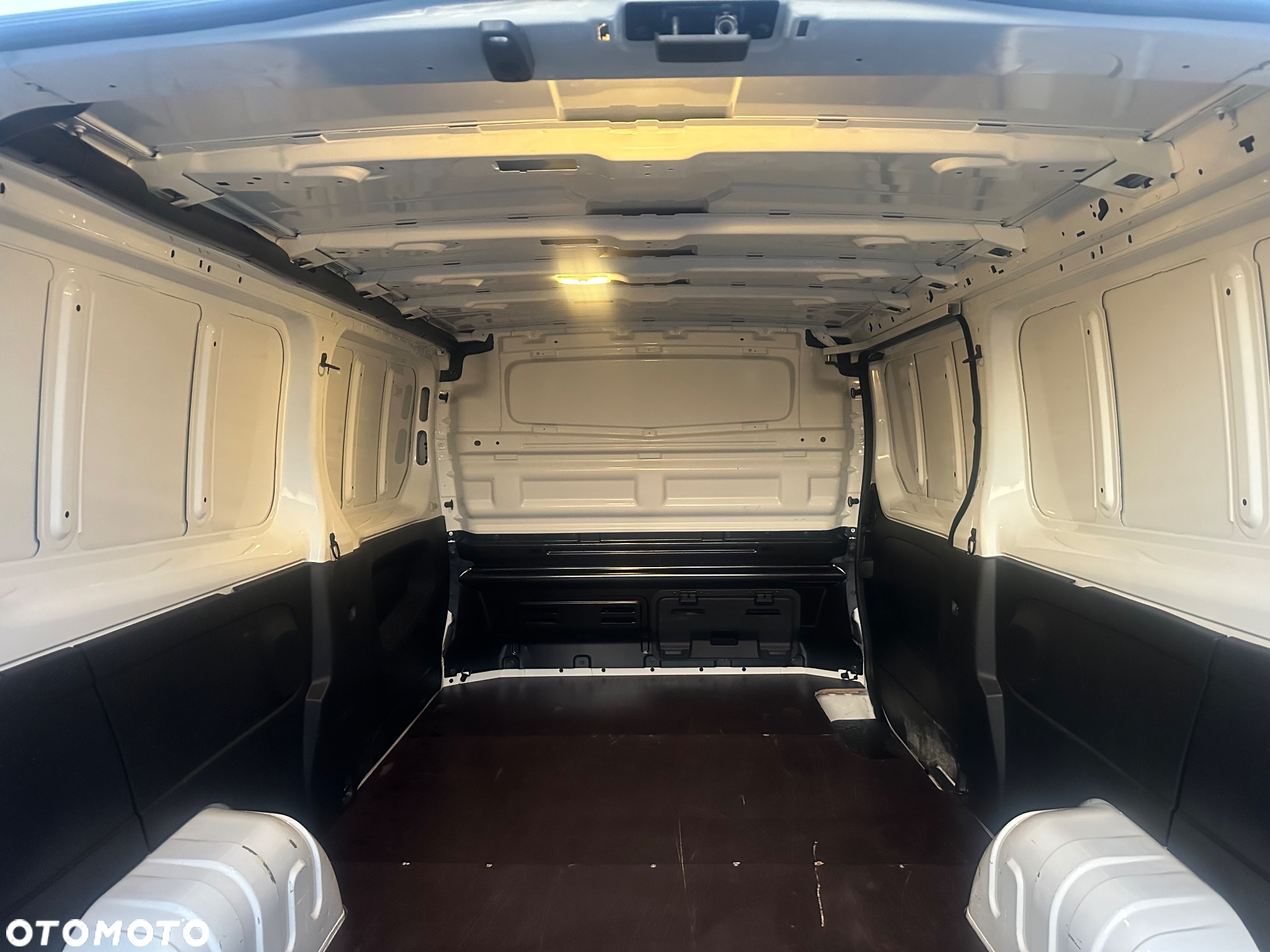 Nissan Primastar - 8