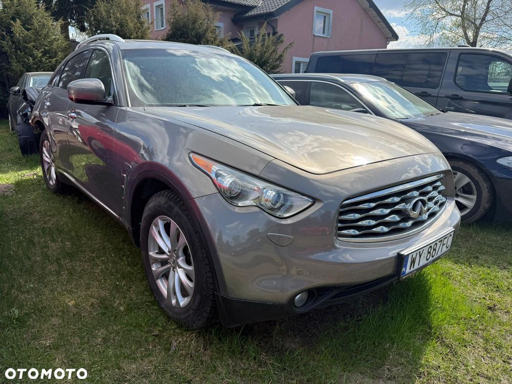 Infiniti Q70 3.7 S Premium - 2