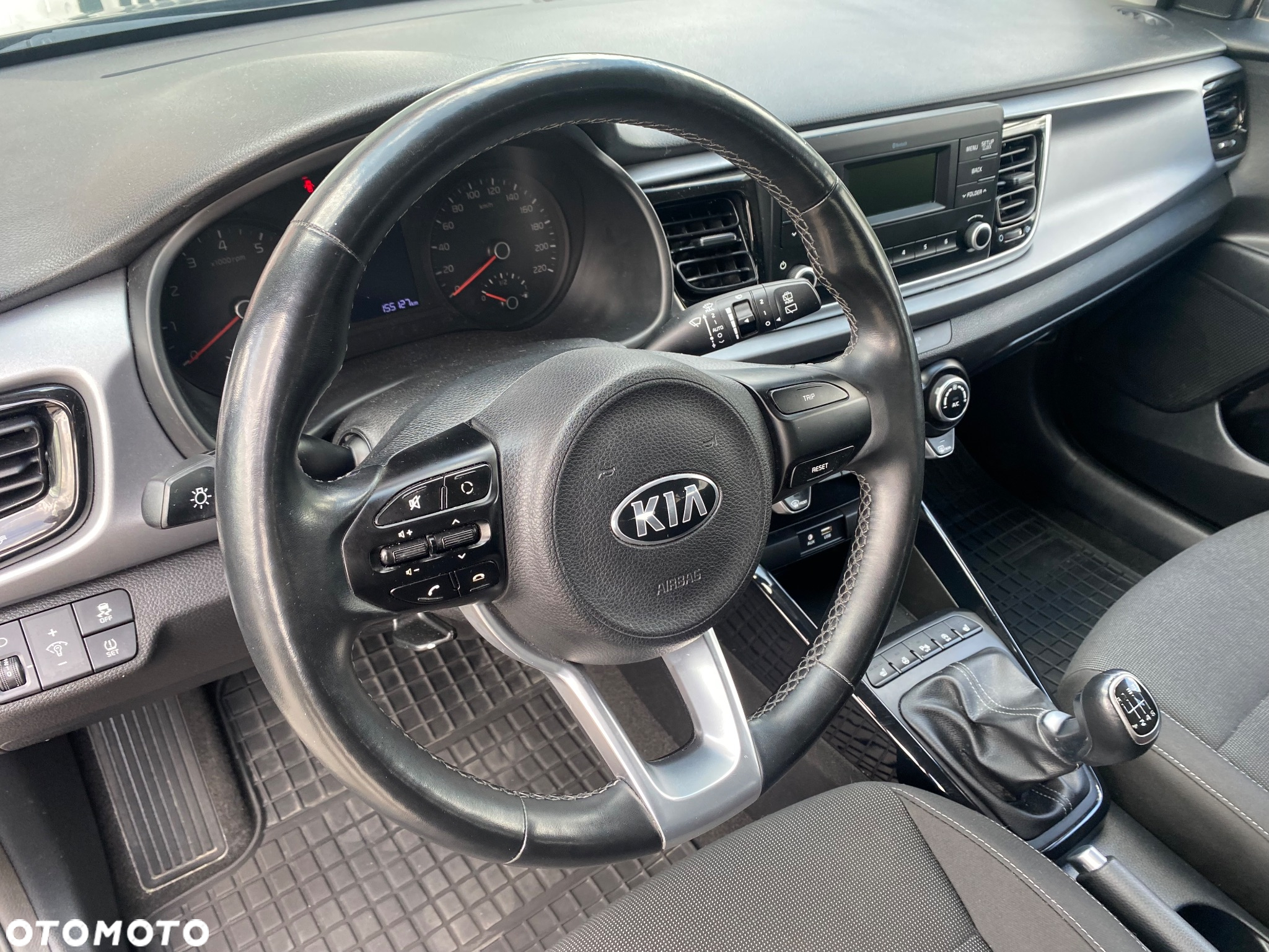 Kia Rio 1.4 L - 28