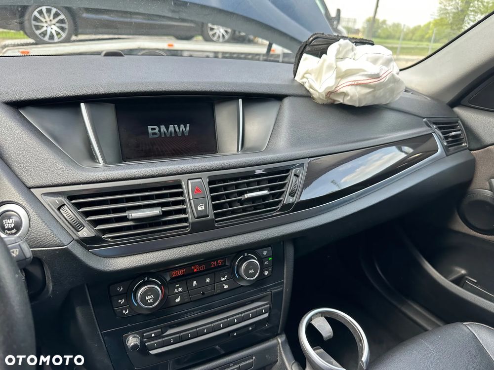 BMW X1 - 13