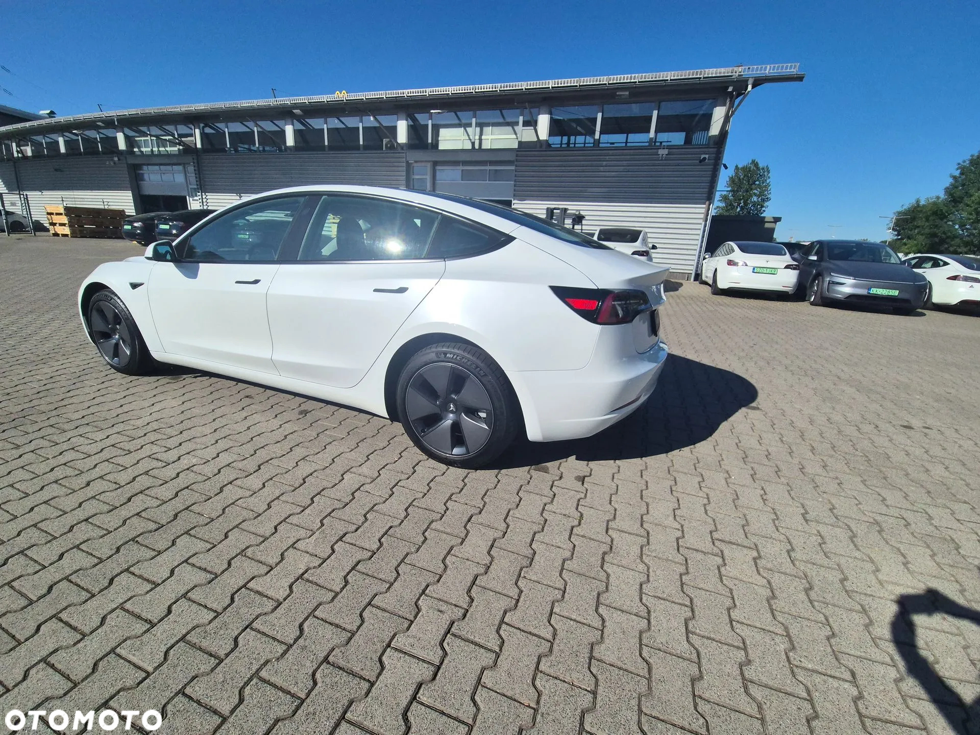 Tesla Model 3 RWD - 5