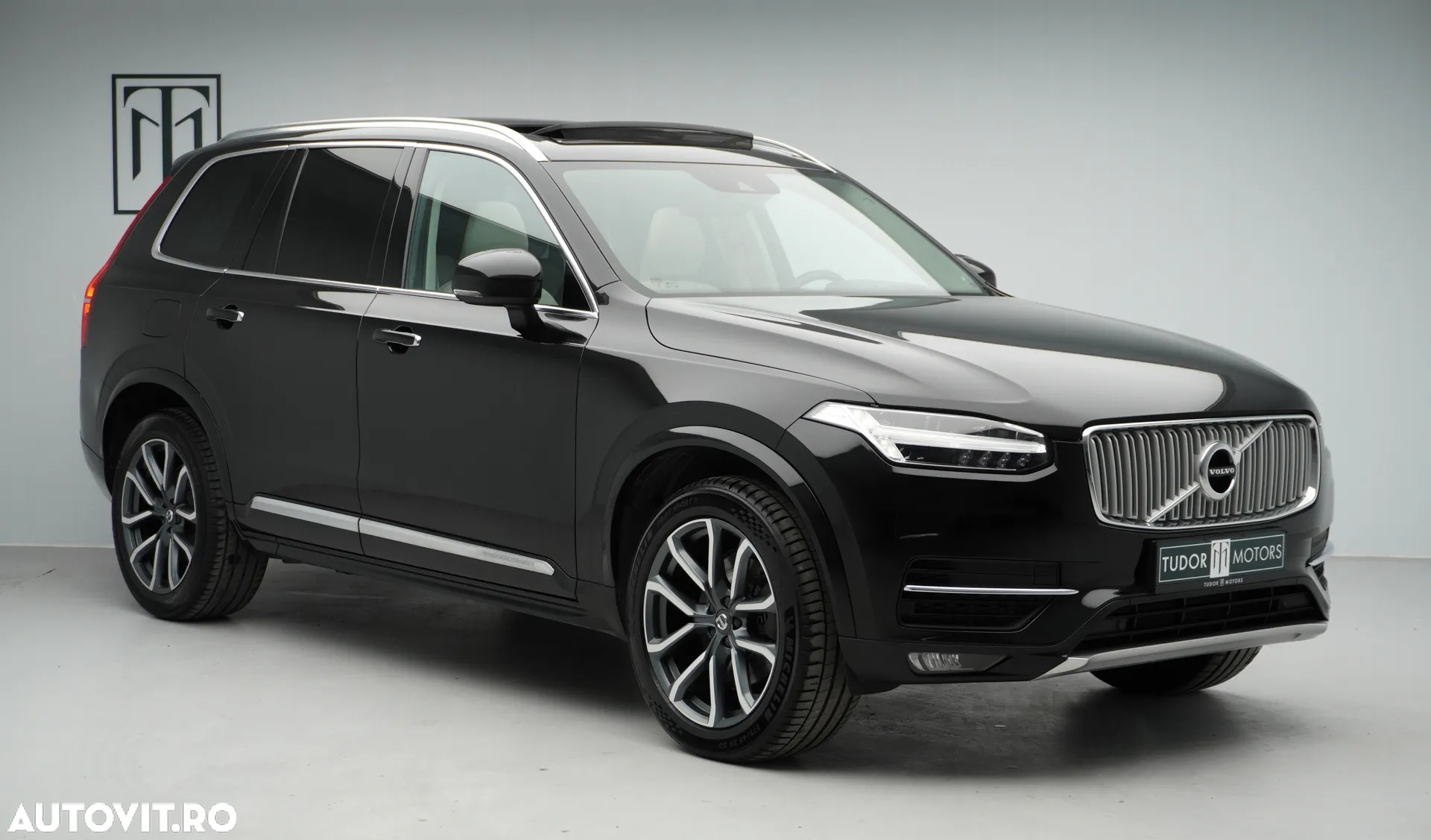 Volvo XC 90 D5 AWD Inscription - 3