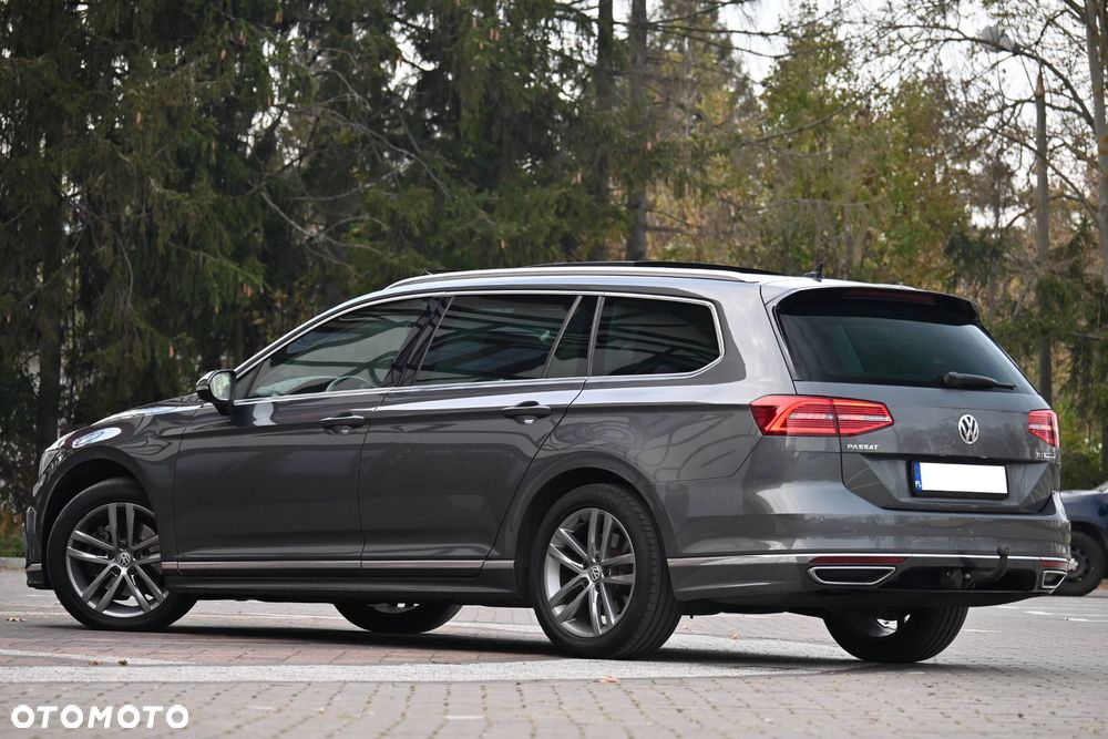 Volkswagen Passat - 18