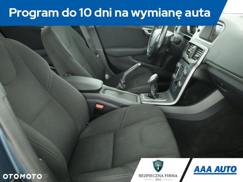 Volvo V40 - 8