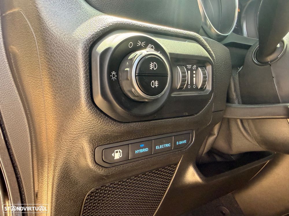 Jeep Wrangler Unlimited 2.0 4xe Plug-In Hybrid Hardtop Sahara - 17