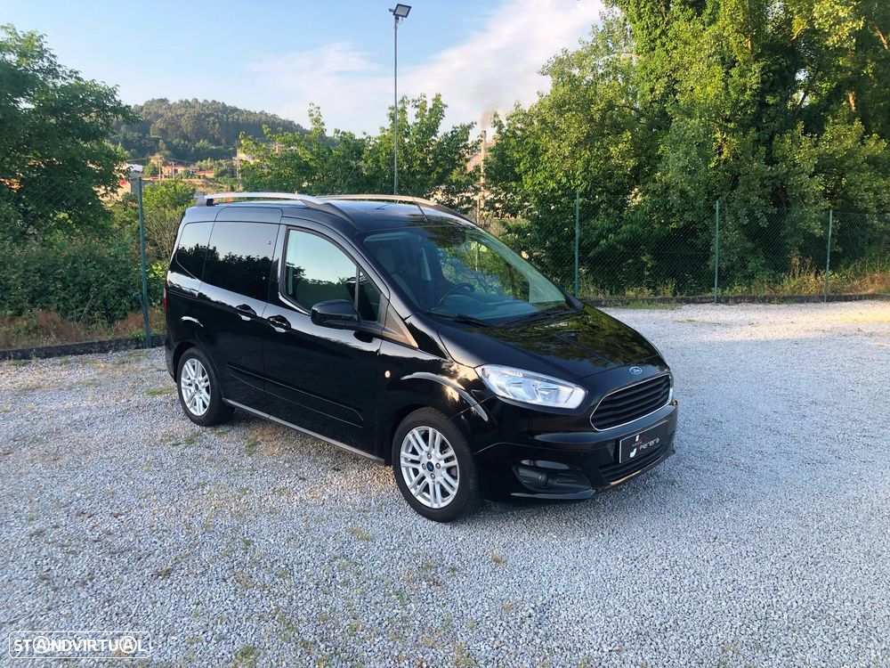 Ford Tourneo Courier 1.0 EcoBoost Titanium - 9