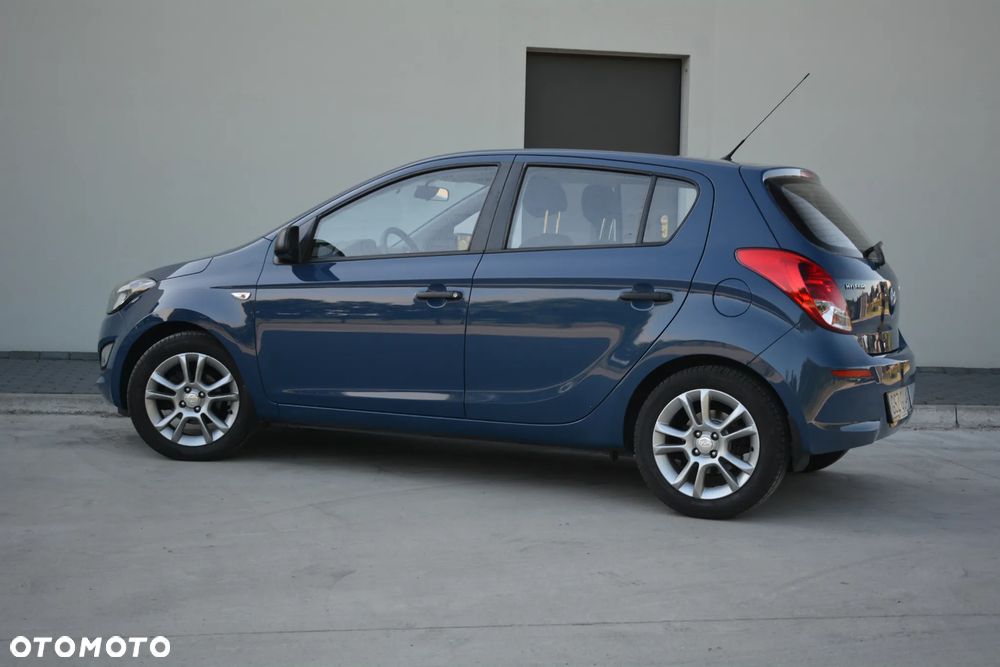 Hyundai i20 - 15