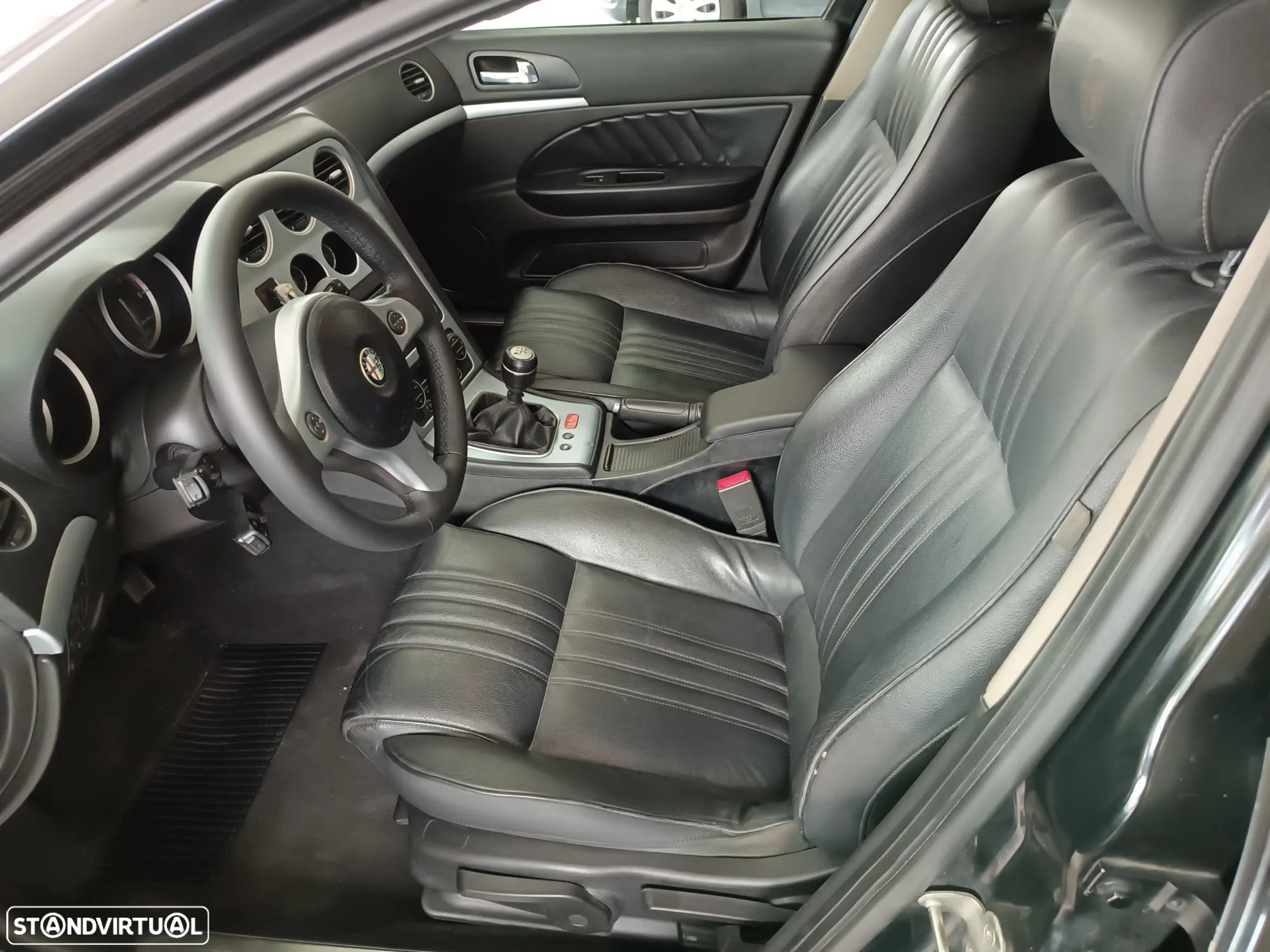 Alfa Romeo 159 1.9 JTDm 8V Executiva - 9