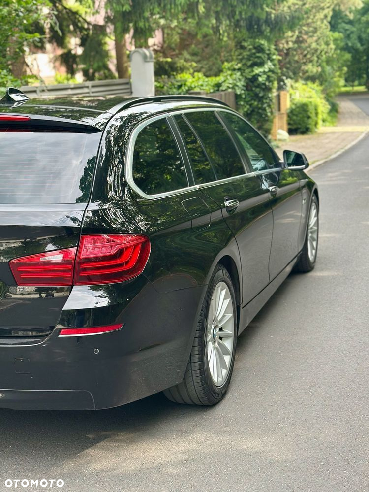 BMW Seria 5 520d xDrive - 15