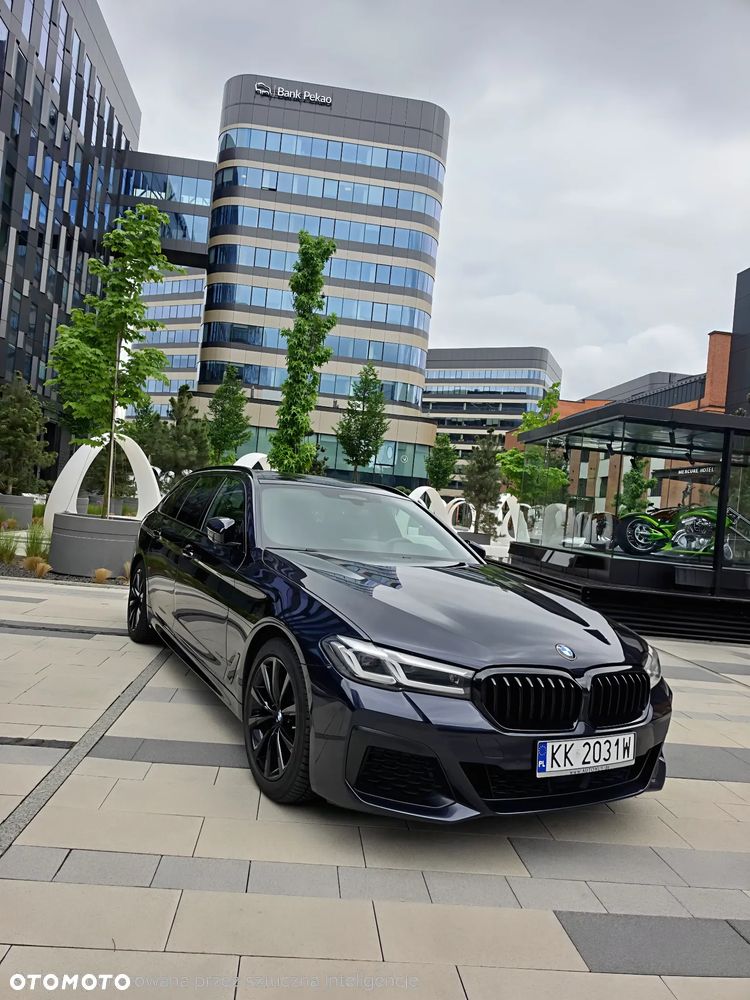 BMW Seria 5 520d M Sport Edition - 4