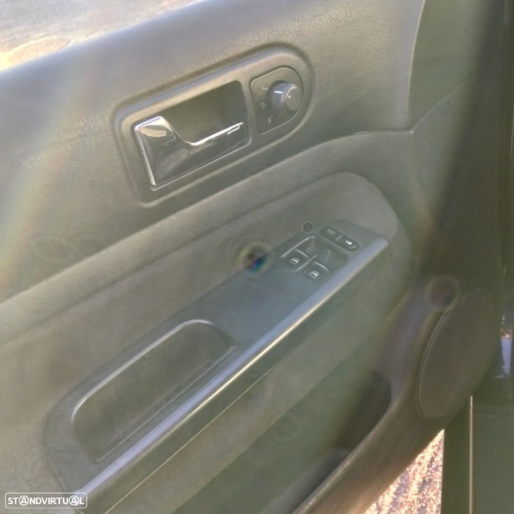 VW Golf - 11